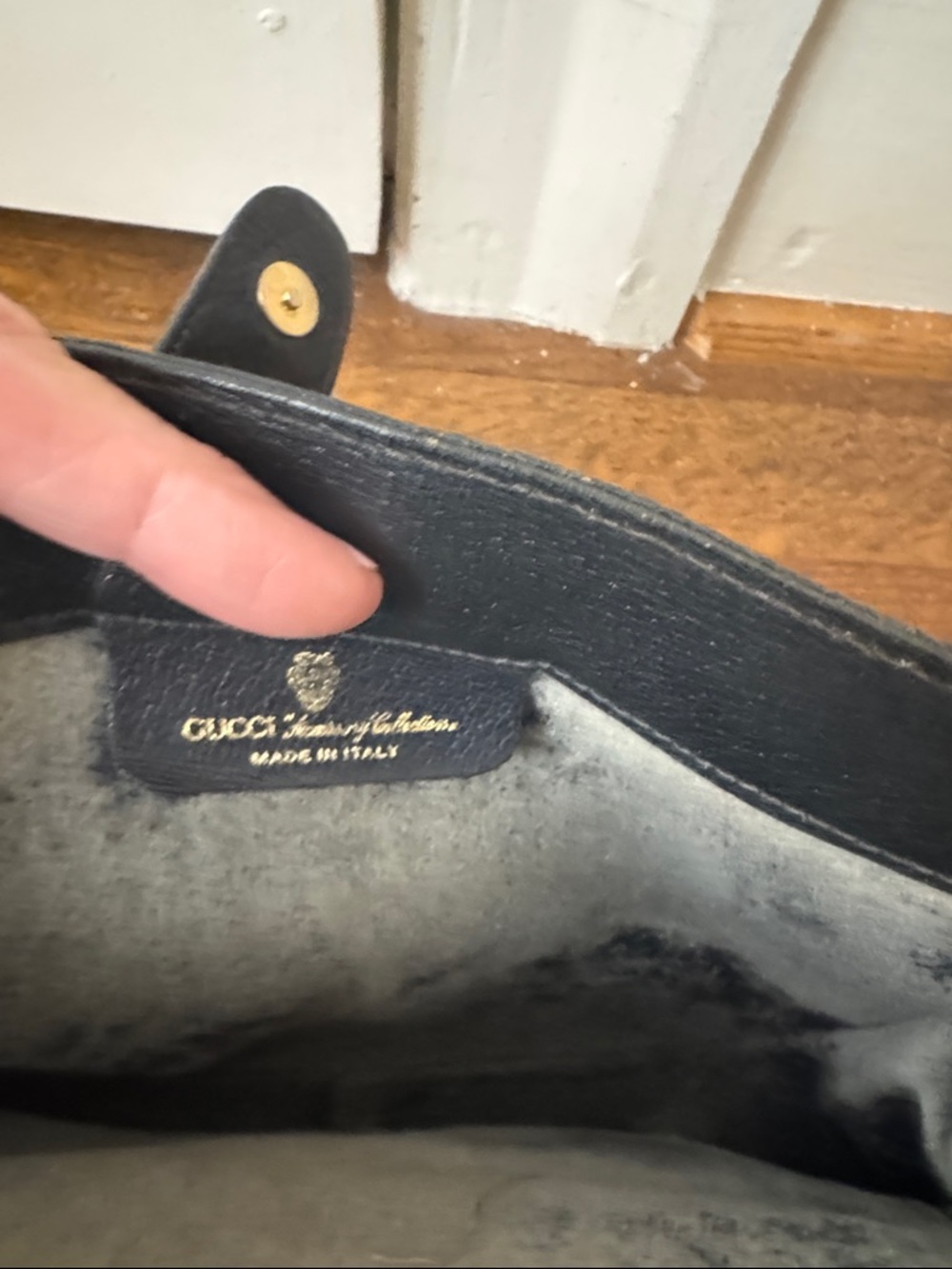 Gucci Beige Navy Crossbody with Black Trim and Red Accent
9”x 6” x 2 1/2” - Picture 5 of 6